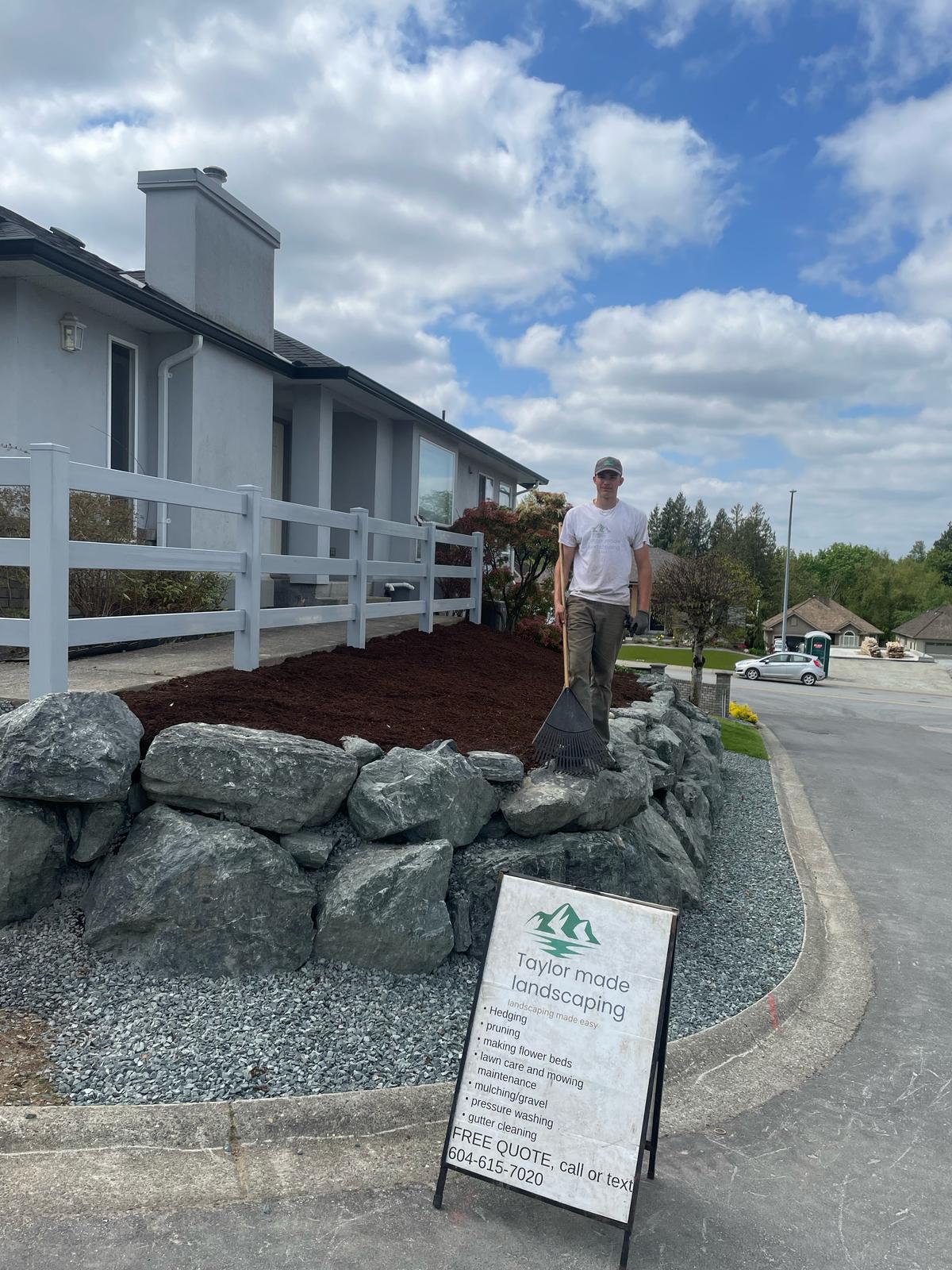 After – Trimmed and refreshed garden bed